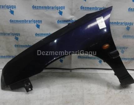 Aripa stanga fata Chrysler Neon