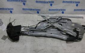 Piese auto din dezmembrari Broasca usa df Hyundai Santa Fe