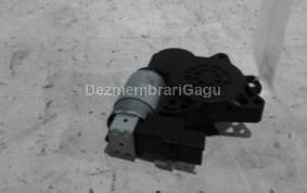 Piese auto din dezmembrari Motoras macara geam sf Mazda 5