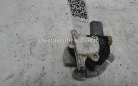 Piese auto din dezmembrari Motoras macara geam sf Peugeot 206