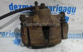 Piese auto din dezmembrari Etrier fata dreapta Toyota Yaris / Cp10