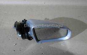 Piese auto din dezmembrari Oglinda dreapta Audi A4