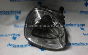 Piese auto din dezmembrari Far dreapta Ford Scorpio Ii