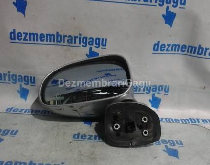 Oglinda stanga Ssangyong Rodius