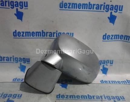 Oglinda stanga Ssangyong Rodius