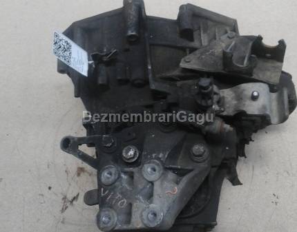 Cutie viteze Mercedes Vito / W638 (1996-2003), 2.2 Diesel, 75 KW, caroserie Minibus