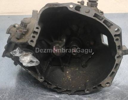Cutie viteze Toyota Yaris / Cp10 (1999-2005), 1.0 Benzina, 48 KW, caroserie Hatchback