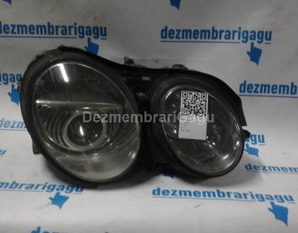 Far dreapta Mercedes CL 600