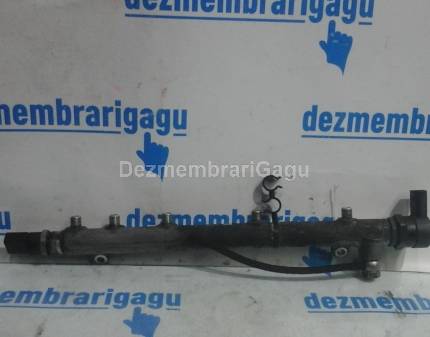 Rampa injectoare Mercedes C-class / 203 (2000-), 2.2 Diesel, caroserie Berlina