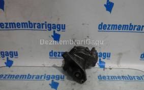 Piese auto din dezmembrari Pompa vacuum Volkswagen Transporter T4