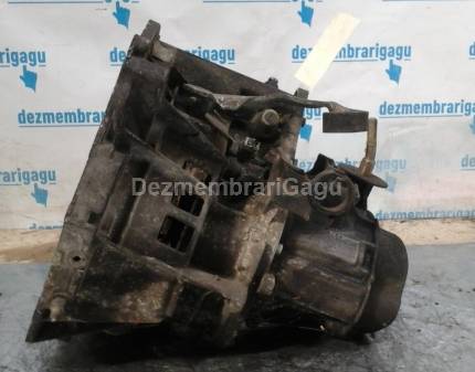 Cutie viteze Peugeot 306, 1.9 Diesel, 50 KW, caroserie Hatchback