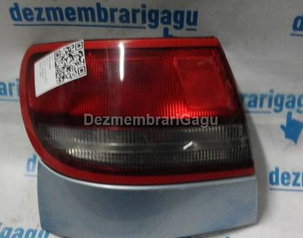 Stop stanga Toyota Carina E (1992-1997)