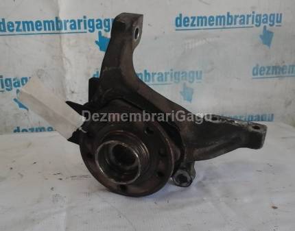 Fuzeta fata dreapta Opel Vectra C (2002-), 2.2 Benzina, caroserie Hatchback