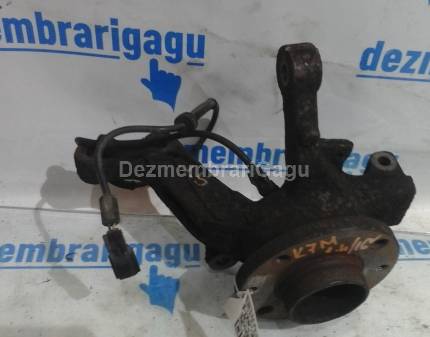 Fuzeta fata stanga Renault Clio Ii (1998-), 1.4 Benzina, 70 KW, caroserie Hatchback
