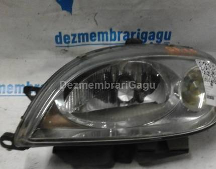 Far stanga Citroen Saxo