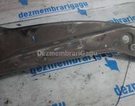 Traversa intre faruri Renault Clio Ii (1998-), 1.9 Diesel, caroserie Berlina