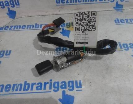 Contact cu cheie Renault Clio I (1990-1998), 1.4 Benzina, caroserie Hatchback