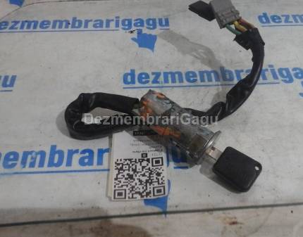 Contact cu cheie Renault Clio I (1990-1998), 1.4 Benzina, caroserie Hatchback