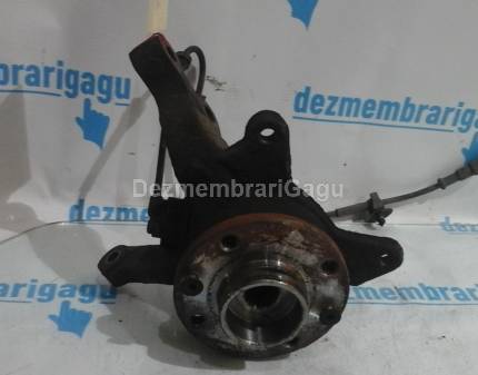 Fuzeta fata dreapta Renault Megane I (1996-2003), 1.6 Benzina, 66 KW, caroserie Hatchback