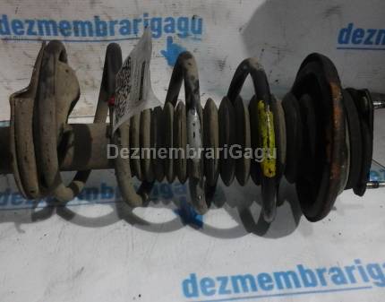 Arc fata stanga Ford Focus I (1998-2004) Diesel, caroserie Hatchback