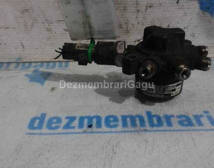 Rampa injectoare Dacia Logan, 1.5 Diesel, 48 KW, caroserie Berlina