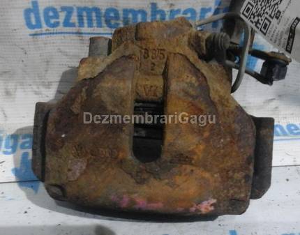 Etrier fata dreapta Skoda Suberb (3u4)