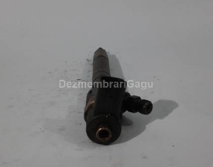 Injectoare Mercedes C-class / 202 (1993-2001), 2.2 Diesel, 70 KW, caroserie Berlina