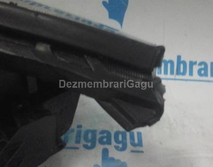 Far dreapta Ford Focus I (1998-2004) Benzina, caroserie Hatchback