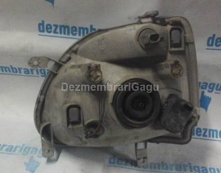 Far dreapta Opel Agila (2000-)