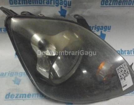 Far dreapta Ford Fiesta V (2001-)