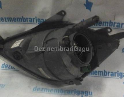 Far dreapta Ford Fiesta V (2001-)
