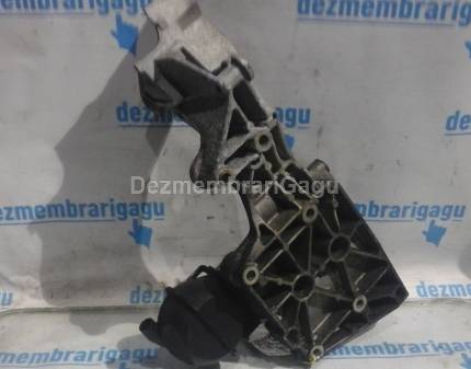 Suport accesorii Dodge Caliber, 2.0 Diesel, caroserie Van