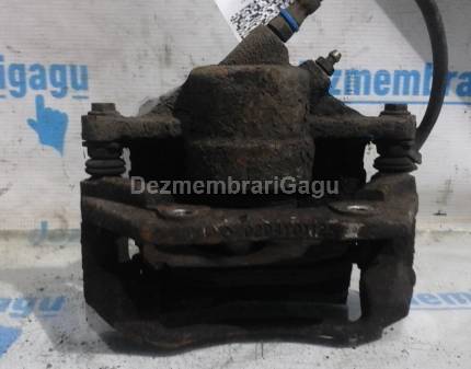 Etrier fata dreapta Ford Mondeo III (2000-), 2.0 Benzina, caroserie Hatchback