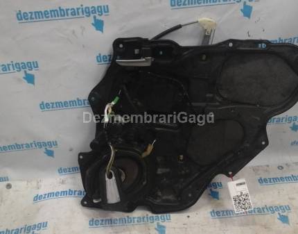 Macara geam ds Mazda 3