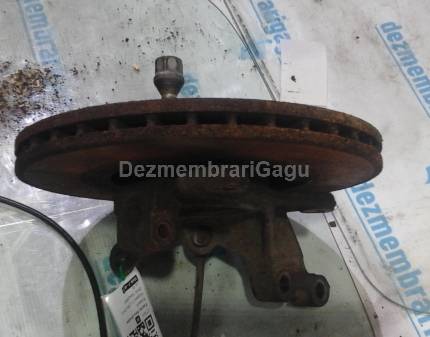 Fuzeta fata dreapta Renault Megane I (1996-2003), 1.6 Benzina, caroserie Hatchback