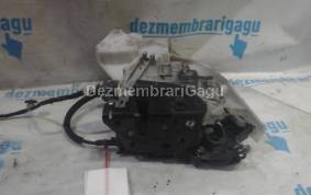 Piese auto din dezmembrari Broasca usa ds Volkswagen Passat / 3c