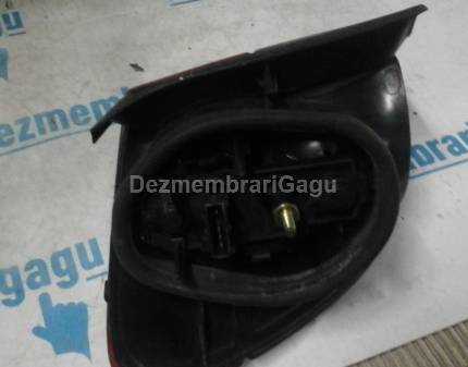 Stop dreapta Peugeot 406