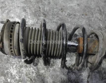 Arc fata dreapta Ford Fiesta V (2001-), 1.2 Benzina, 55 KW, caroserie Hatchback