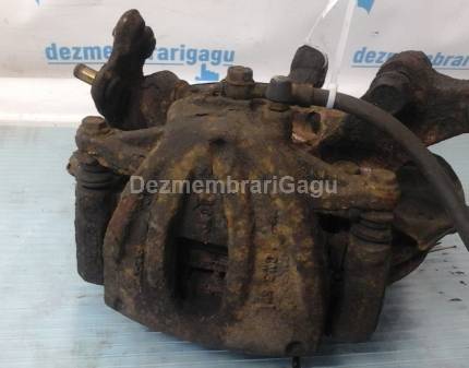 Etrier fata stanga Toyota Avensis / T25 (2003-), 1.8 Benzina, caroserie Break