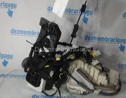 Broasca usa df Mercedes S-class / 221-216 (2005-)