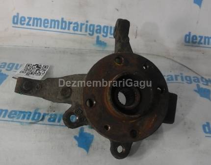 Fuzeta fata stanga Renault Laguna Ii (2001-), 2.0 Benzina, caroserie Hatchback