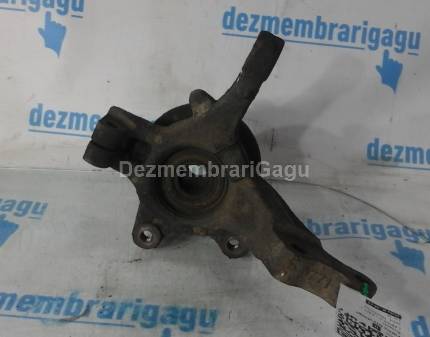 Fuzeta fata stanga Renault Laguna Ii (2001-), 2.0 Benzina, caroserie Hatchback