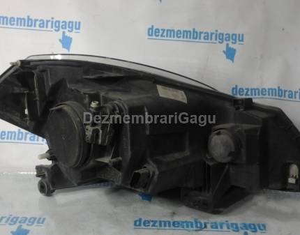 Far stanga Renault Thalia