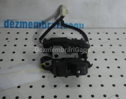 Broasca haion Toyota Avensis / T25 (2003-)