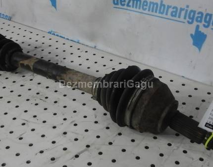 Planetara stanga fata Ford Focus I (1998-2004), 1.4 Benzina, caroserie Hatchback