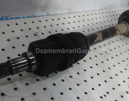 Planetara stanga fata Ford Focus I (1998-2004), 1.4 Benzina, caroserie Hatchback