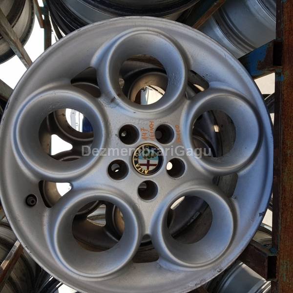 De vanzare janta aliaj Alfa Romeo 147 second hand