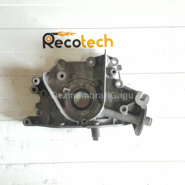 De vanzare pompa ulei Hyundai Coupe (2002-)