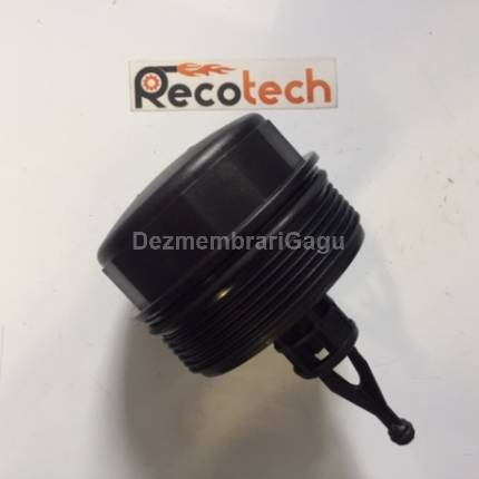 Capac filtru ulei Mercedes C-class / 203 (2000-), 2.1 Diesel, 90 KW, caroserie Berlina