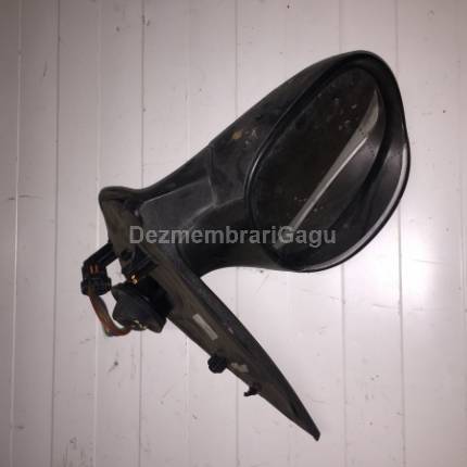 Oglinda stanga Peugeot 206